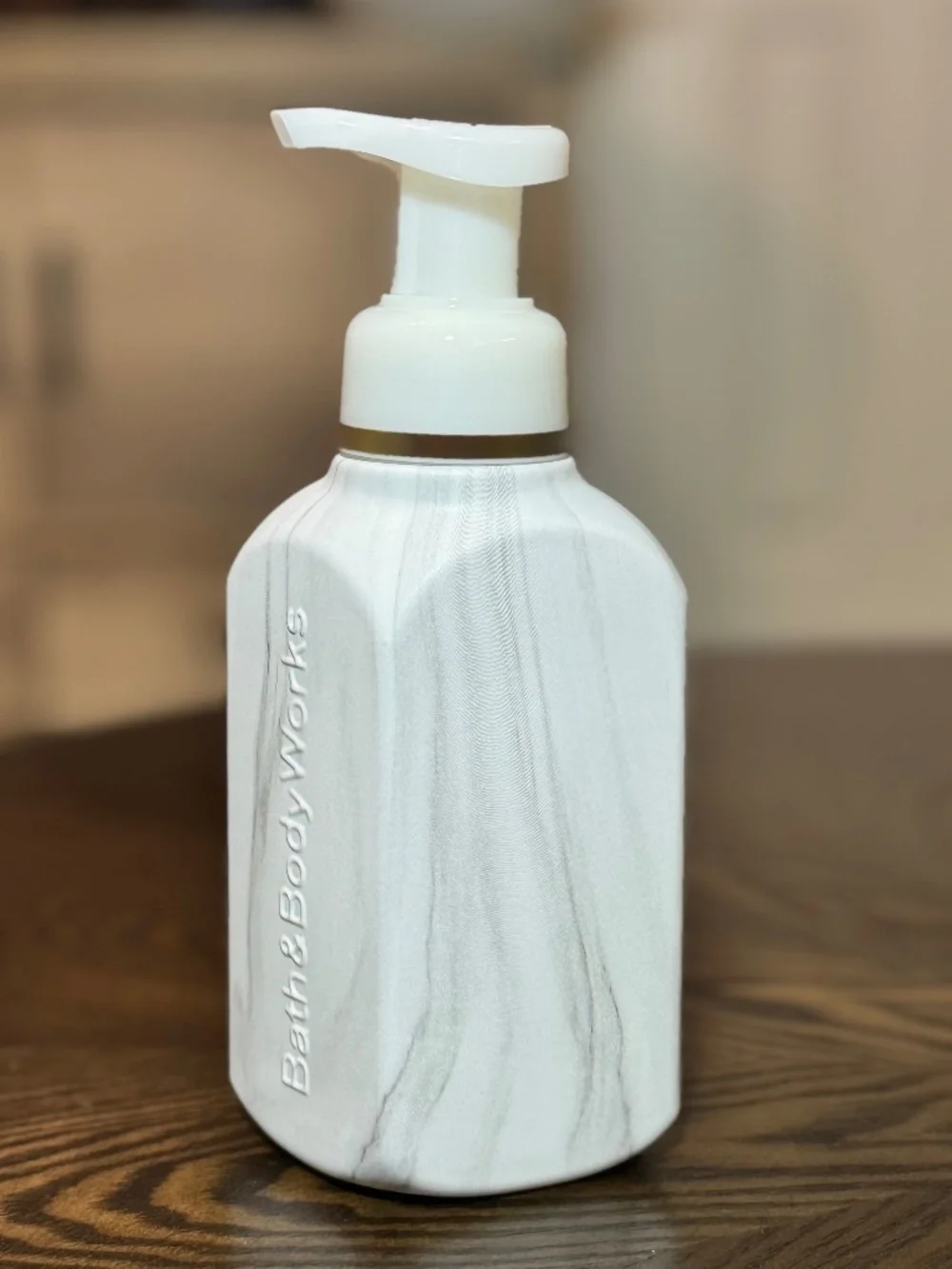 WHITE MARBLE Foaming Hand Soap Dispenser